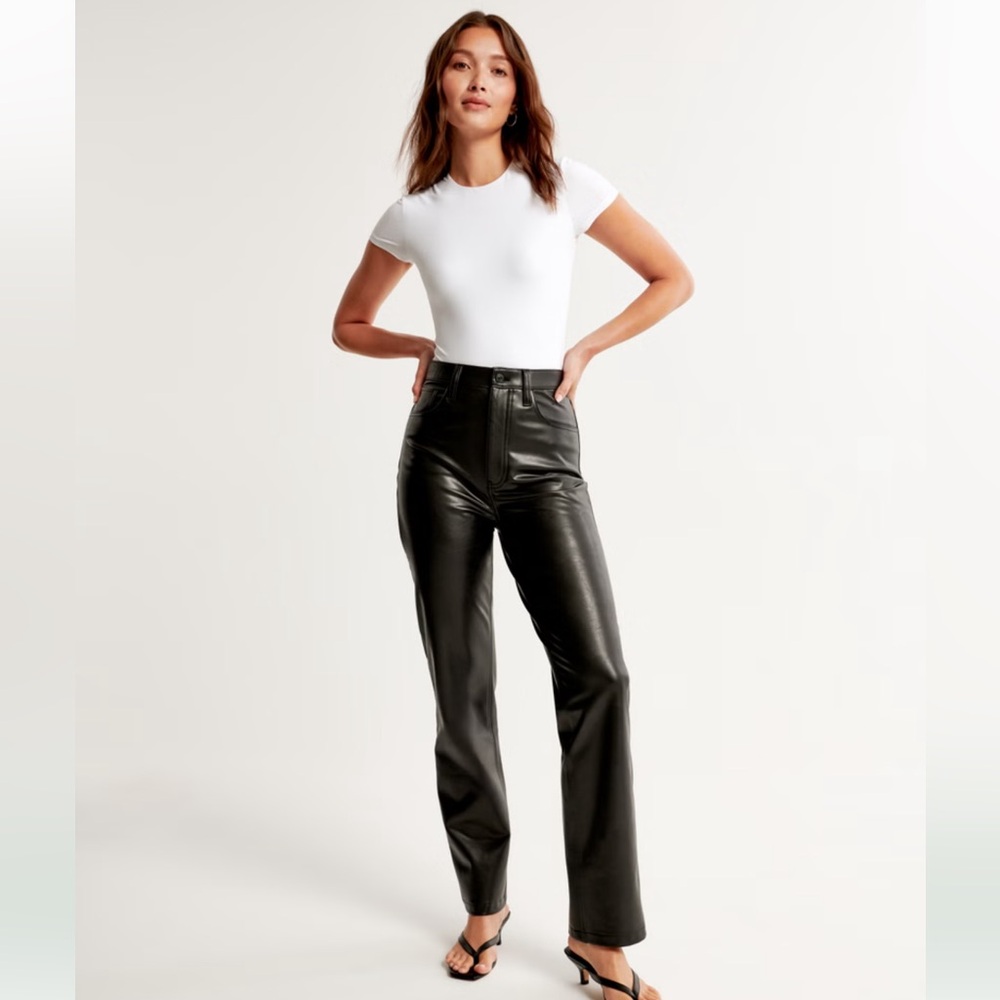 Abercrombie & Fitch vegan leather 90s straight pant